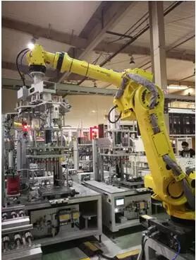 探秘万里扬CVT25智能制造工厂 车载智能电子研发的前沿之舞